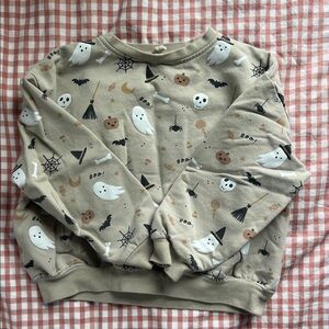 Quincy Mae adorable Halloween sweatshirt